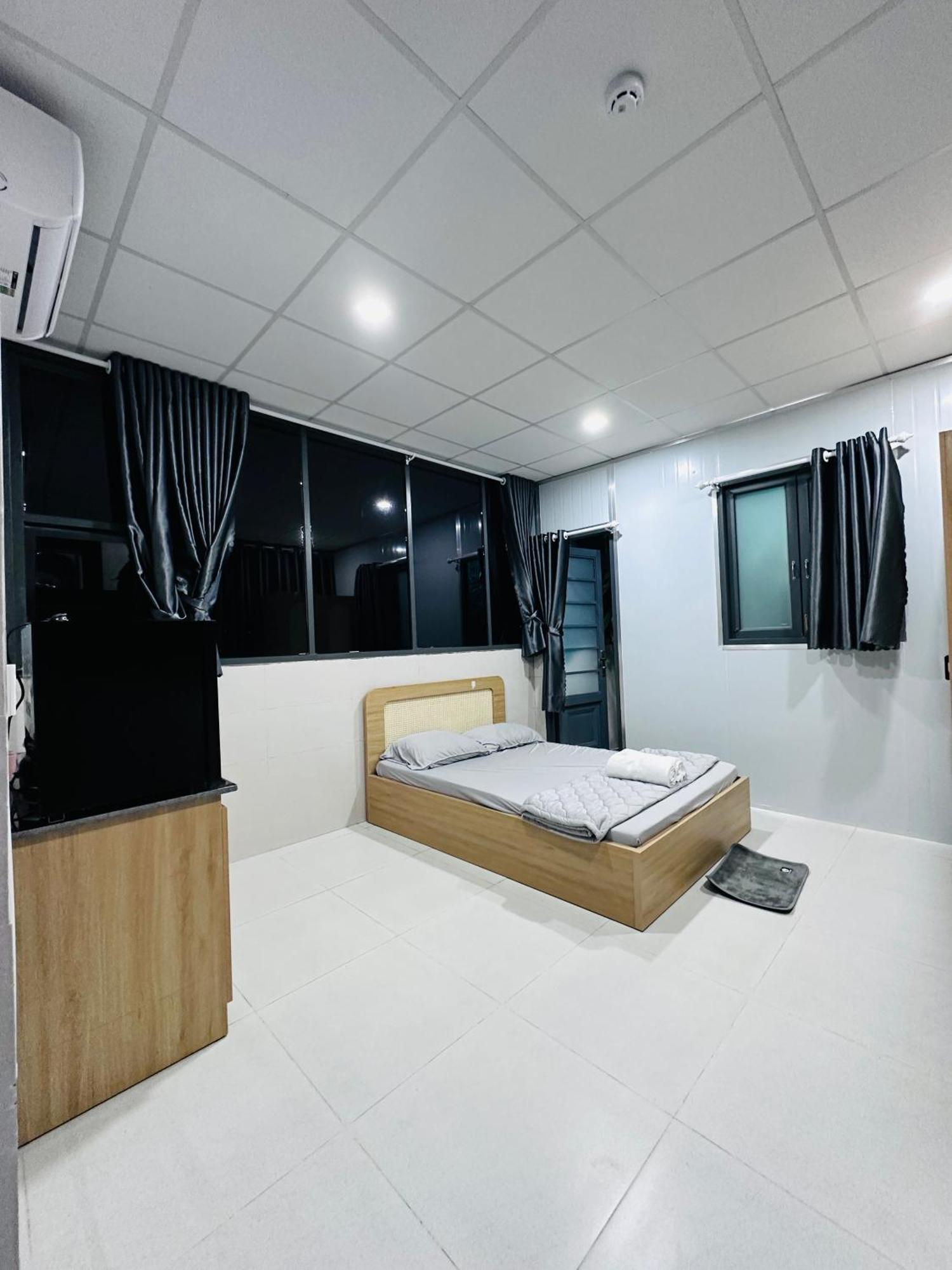 A51 Bach Dang Airport - Penthouse Ban Cong * Hô Chi Minh-Ville